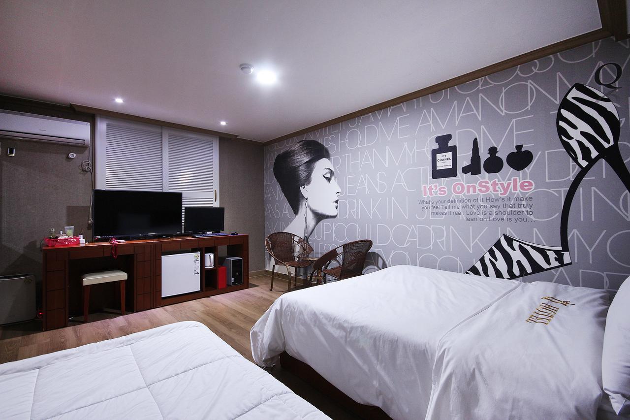 Happy Q Motel Andong Exterior photo